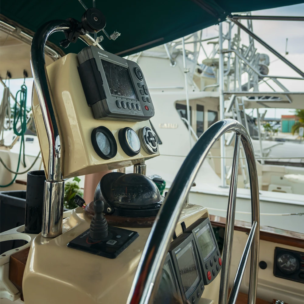 ISLAND PACKET TIMON.